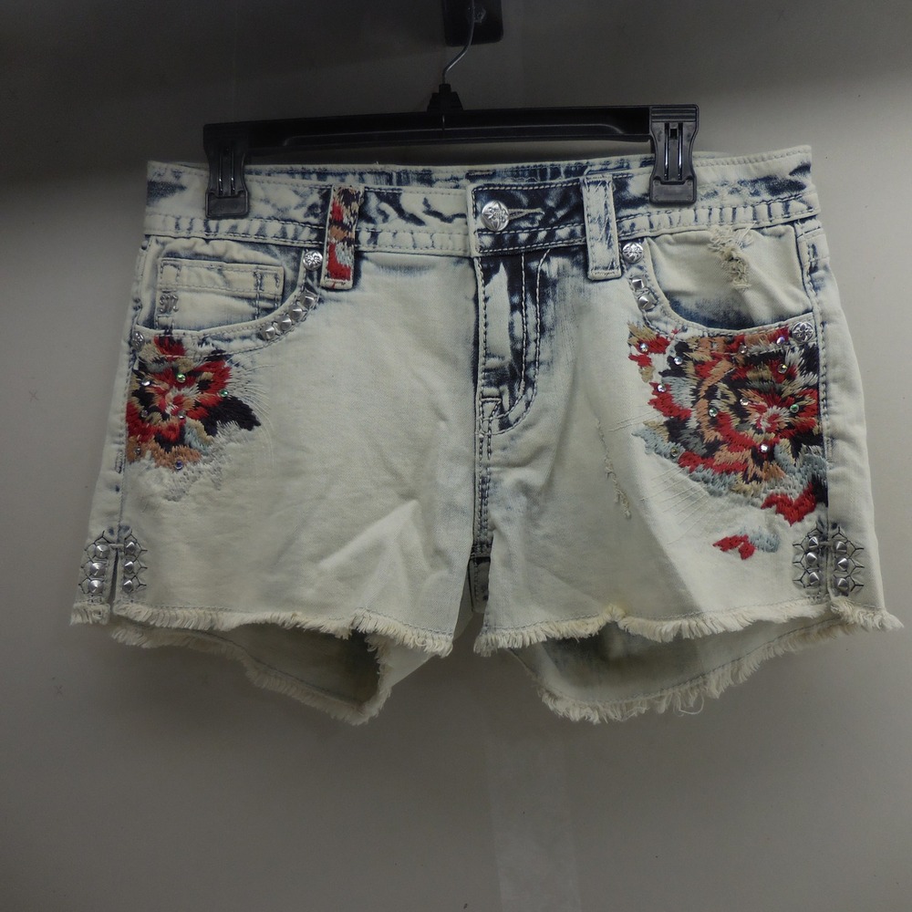 Miss Me Signature Short Acid Wash Embroidered Denim Shorts JP7258H Size 30 Y2K - Picture 2 of 6